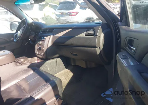 2012 Chevrolet Tahoe Lt z USA, uszkodzony, nr VIN 1GNSKBE05CR146750